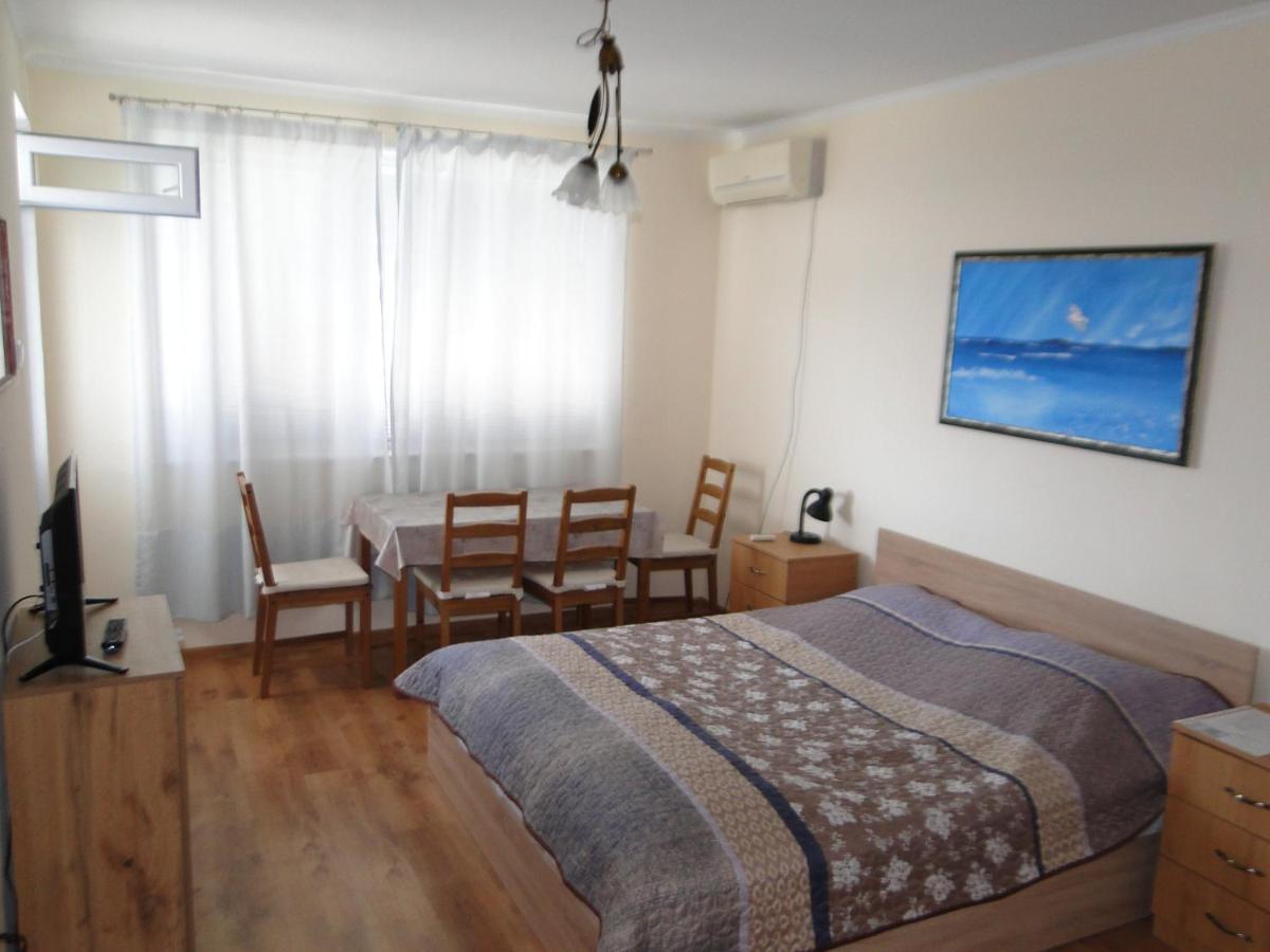 Дом Христови Chernomorets Bagian luar foto